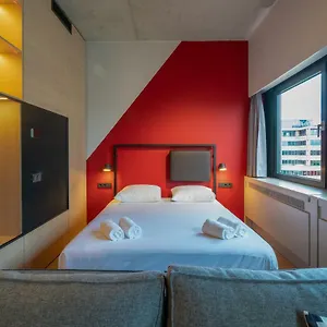 Via Hotel